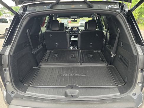 Certified 2025 Nissan Pathfinder Rock Creek AWD/4WD image 25