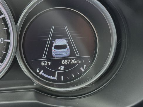 Used 2019 MAZDA CX-5 Touring image 8