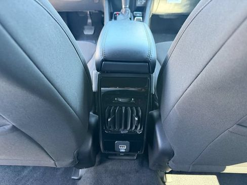 Used 2025 Jeep Compass Sport AWD/4WD image 23
