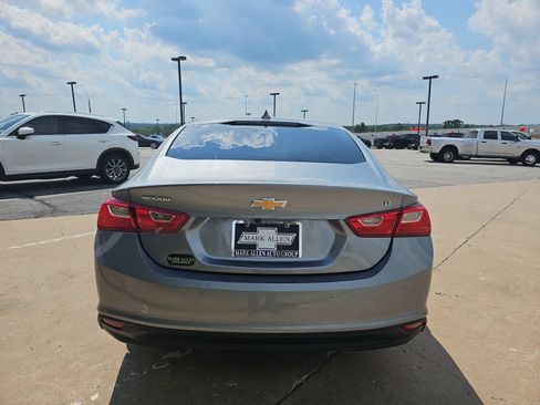 Used 2024 Chevrolet Malibu LT FWD image 5