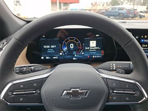 New 2026 Chevrolet Equinox ACTIV image 15