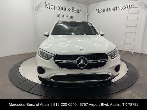 Certified 2026 Mercedes-Benz GLC 300 image 2