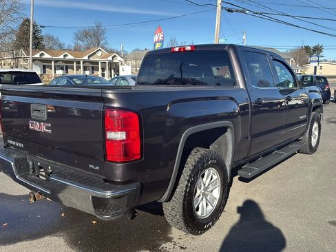 Used 2015 GMC Sierra 1500 SLE w/ SLE Value Package AWD/4WD image 9