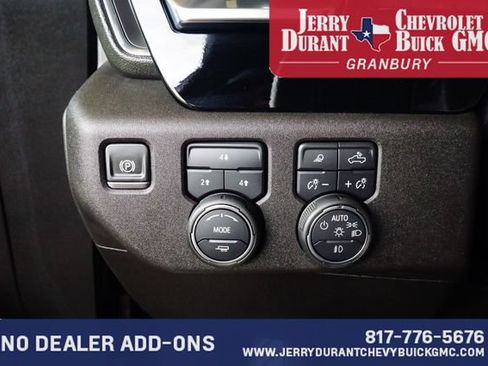 Used 2025 Chevrolet Silverado 3500 LT w/ Safety Package AWD/4WD image 15