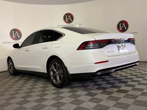 Used 2023 Honda Accord EX image 6