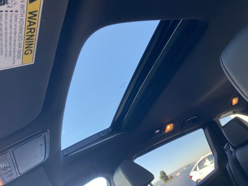 Used 2023 Honda Odyssey Sport image 19