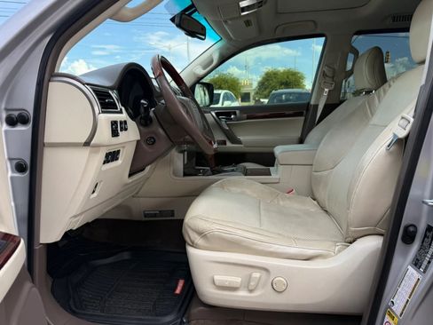 Used 2010 Lexus GX 460 Premium AWD/4WD image 45