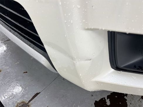 Used 2017 Nissan Armada Platinum w/ Captain Seat Package image 31