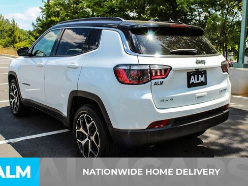 Used 2025 Jeep Compass Limited AWD/4WD image 5