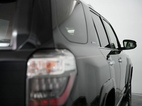 Used 2019 Toyota 4Runner Limited image 70