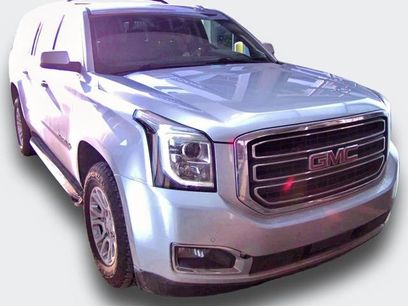Used 2019 GMC Yukon XL SLT w/ Open Road Package