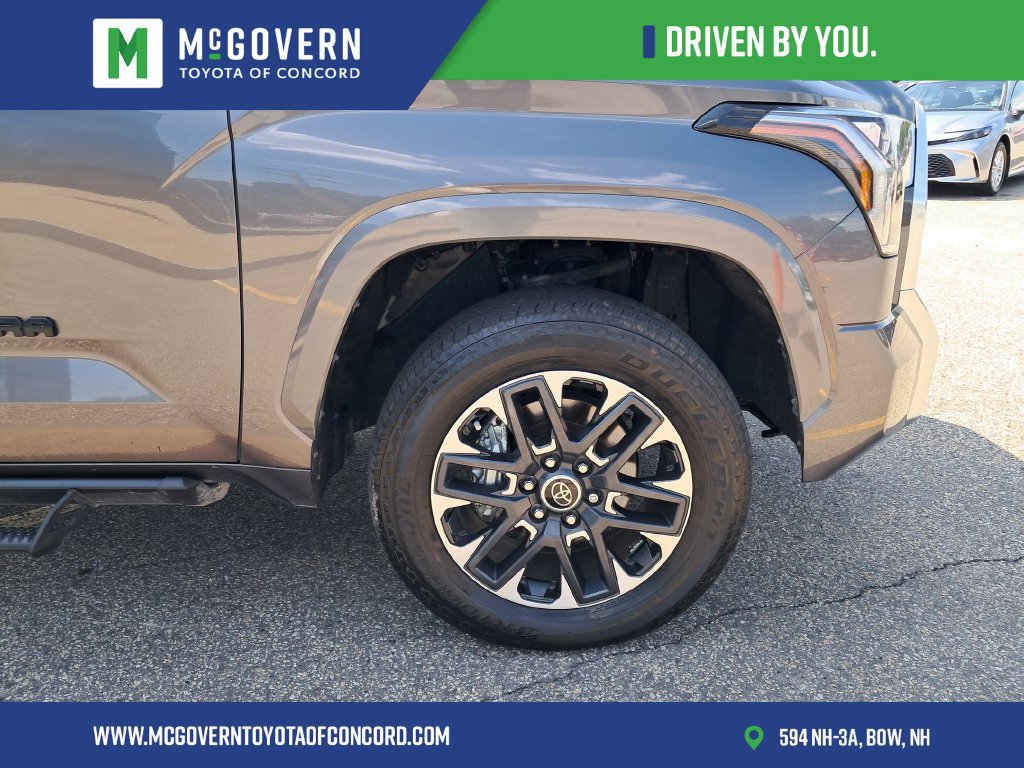 Used 2024 Toyota Tundra Limited AWD/4WD image 11
