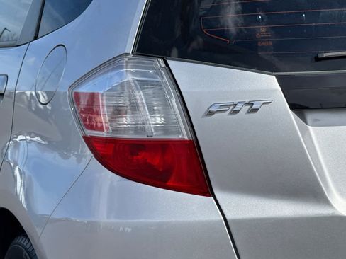 Used 2013 Honda Fit image 27