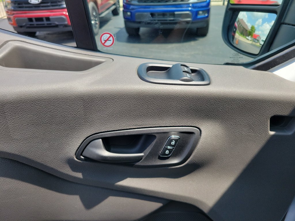 Certified 2025 Ford Transit 250 Low Roof w/ Exterior Upgrade Package RWD image 19