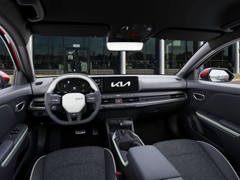 New 2025 Kia K4 GT-Line image 14