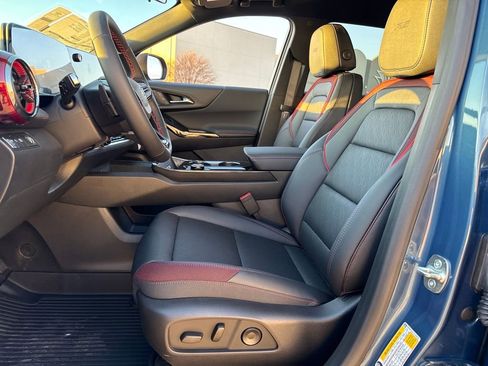 New 2026 Chevrolet Equinox RS w/ LPO, Floor Liner Package image 14