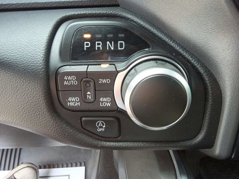 Used 2024 RAM 1500 Big Horn AWD/4WD image 29
