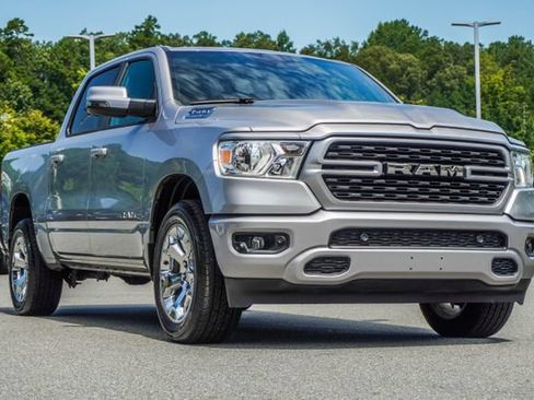 Used 2024 RAM 1500 Big Horn AWD/4WD image 7