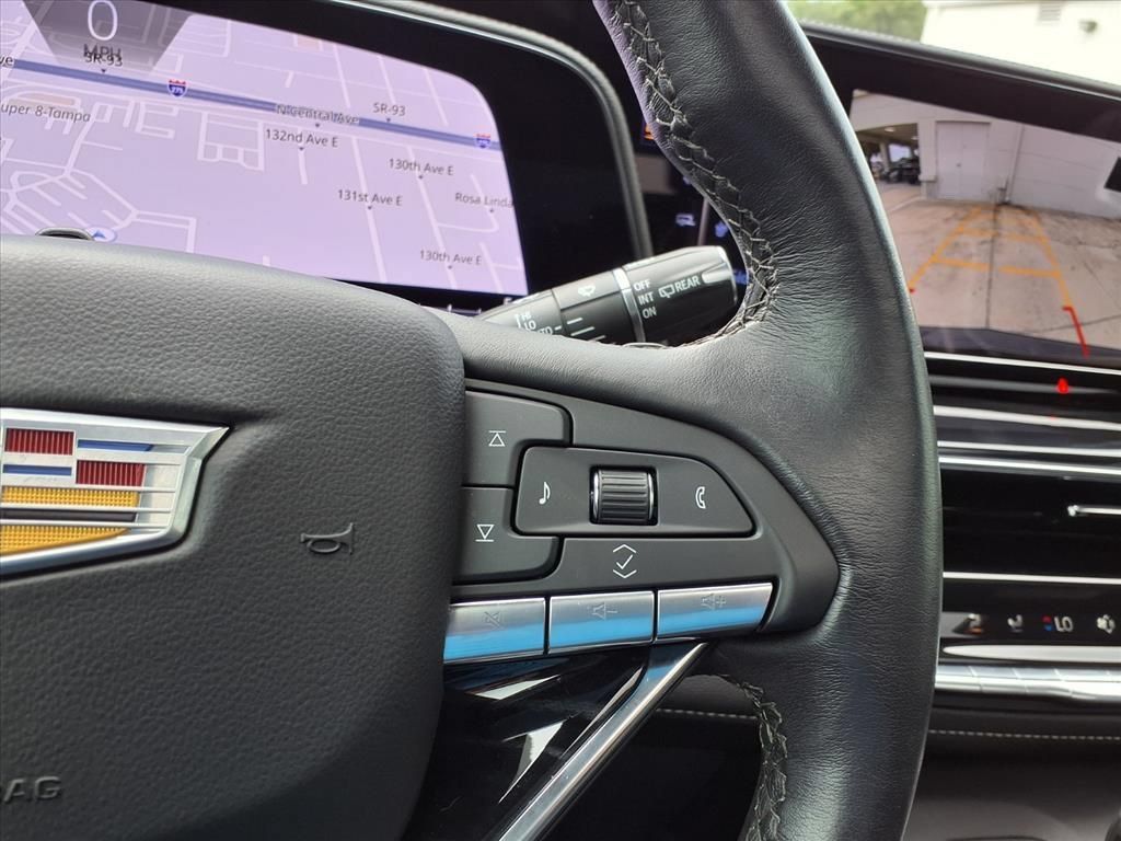 Used 2024 Cadillac Escalade Sport AWD/4WD image 29