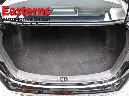 Used 2024 Toyota Corolla LE FWD image 9