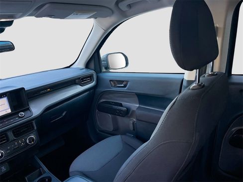 Used 2023 Ford Maverick XL image 21