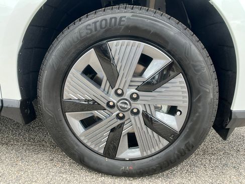 New 2025 Nissan Murano SL w/ Cargo Package image 14