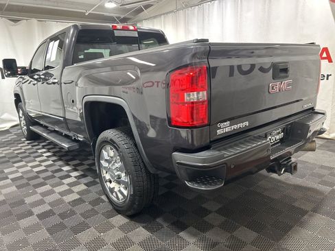 Used 2016 GMC Sierra 2500 Denali w/ Duramax Plus Package image 5