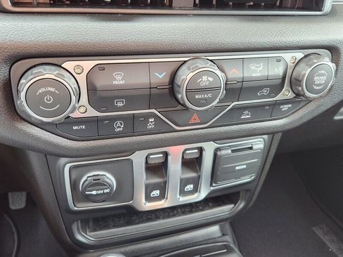 New 2026 Jeep Wrangler Sport image 18