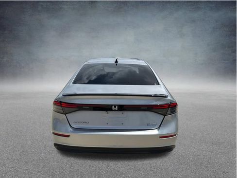 Used 2024 Honda Accord Sport image 7