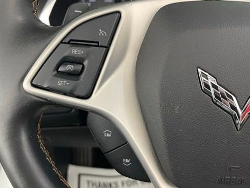 Used 2017 Chevrolet Corvette Stingray Convertible image 38