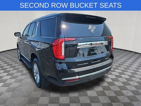 Used 2023 GMC Yukon SLT image 3