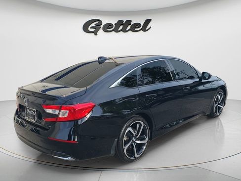 Used 2022 Honda Accord Sport image 6