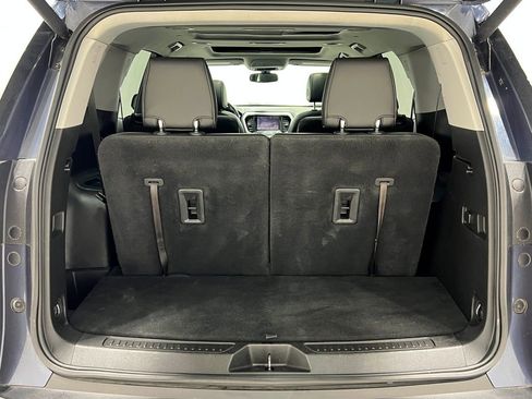 Used 2018 GMC Acadia SLT AWD/4WD image 29