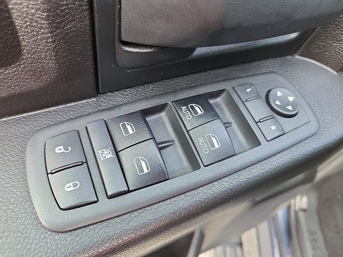 Used 2019 RAM 1500 Tradesman w/ Popular Equipment Group image 14