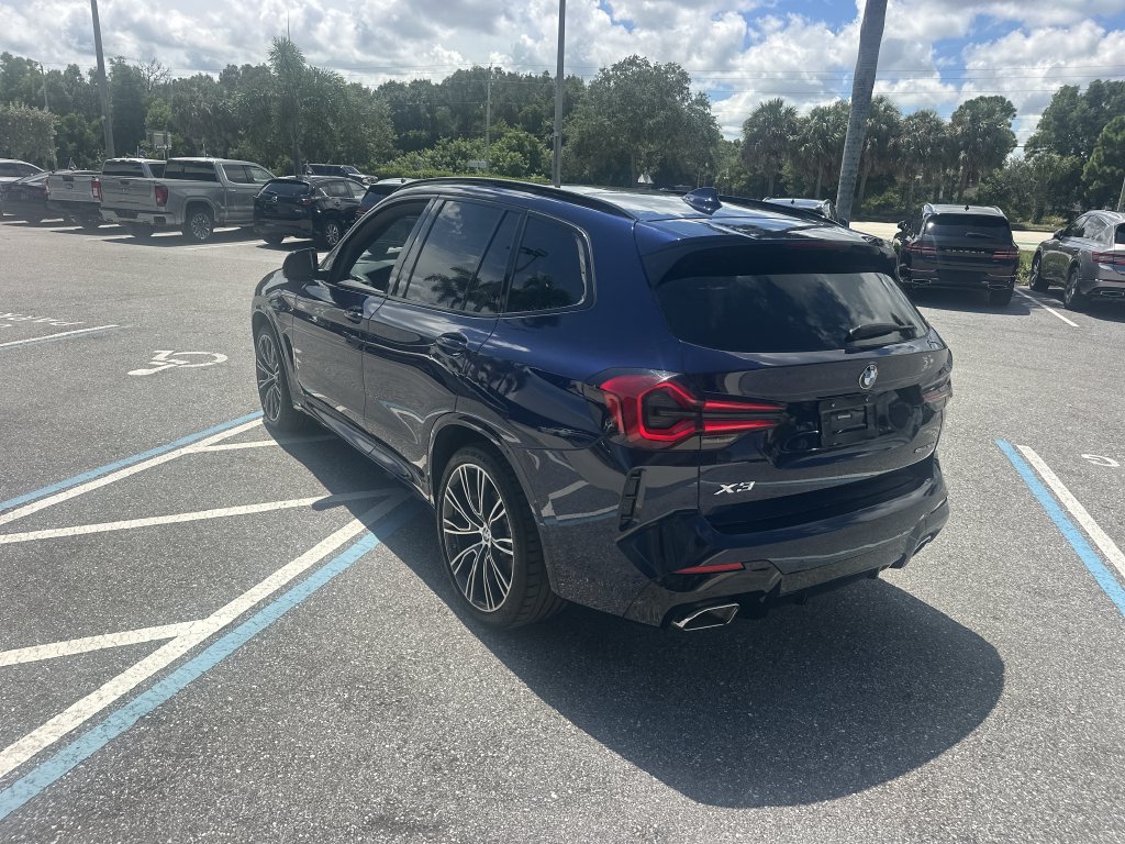 Used 2022 BMW X3 sDrive30i w/ M Sport Package 2 RWD image 9