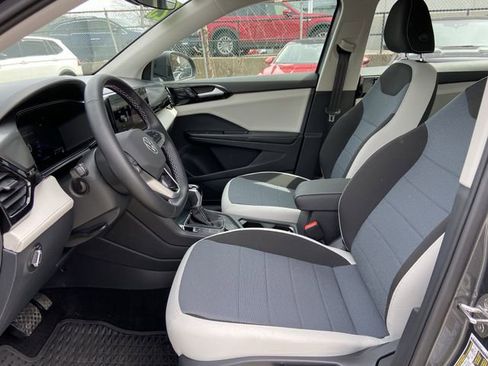 Used 2025 Volkswagen Taos S image 21