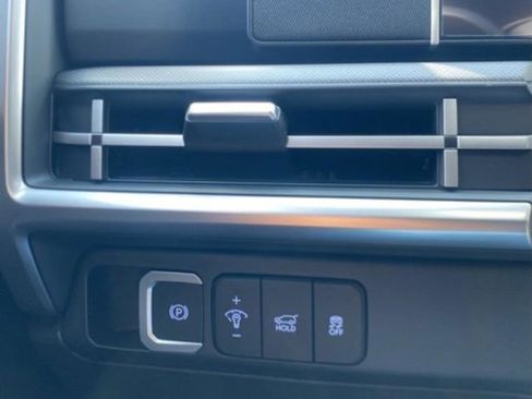 New 2026 Hyundai Santa Fe SE FWD image 18