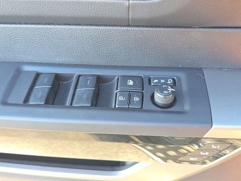 Used 2023 Toyota Tundra Limited RWD image 18