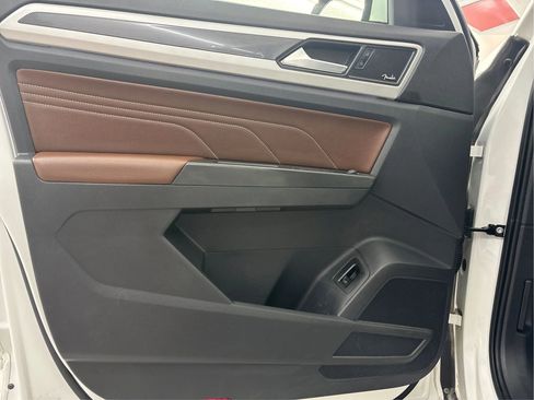 Used 2022 Volkswagen Atlas SEL Premium AWD/4WD image 25