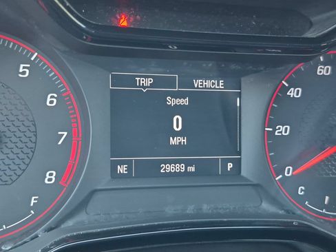 Certified 2024 Chevrolet Trax RS w/ Sunroof Package FWD image 12