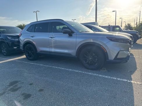 Used 2023 Honda CR-V Sport image 13