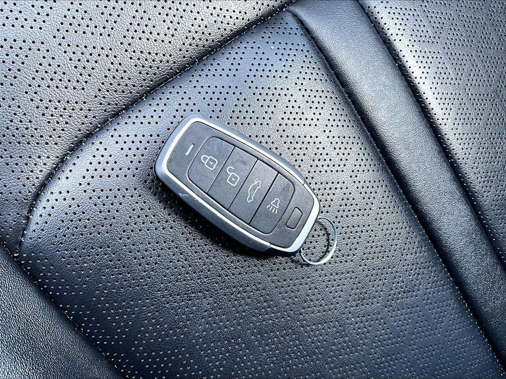 Used 2022 Kia Sorento S AWD/4WD image 31