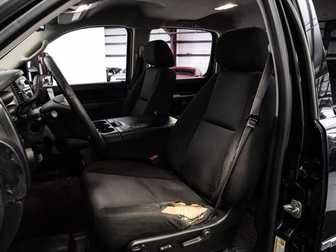 Used 2014 Chevrolet Silverado 3500 LT w/ Texas Edition image 27