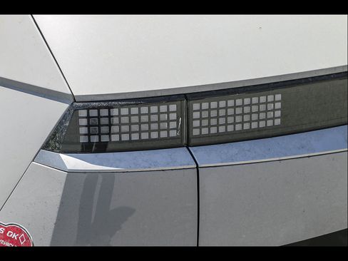 Certified 2024 Hyundai Ioniq 5 SEL AWD/4WD image 12