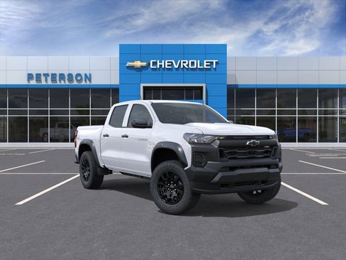 New 2026 Chevrolet Colorado Trail Boss AWD/4WD image 2