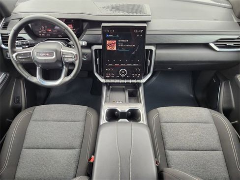 Used 2025 GMC Acadia Elevation image 26