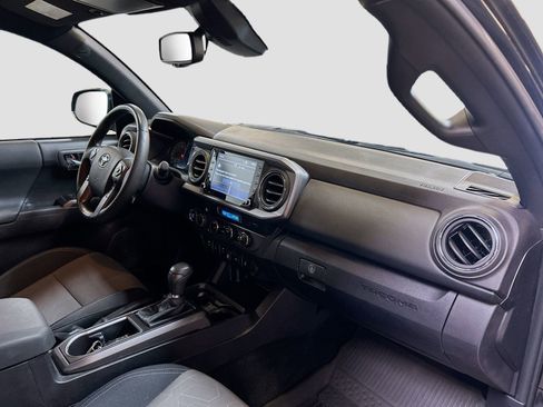 Used 2023 Toyota Tacoma TRD Sport w/ Advanced Technology Package image 26