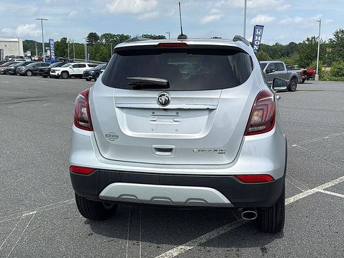 Used 2022 Buick Encore Preferred w/ Safety Package AWD/4WD image 7