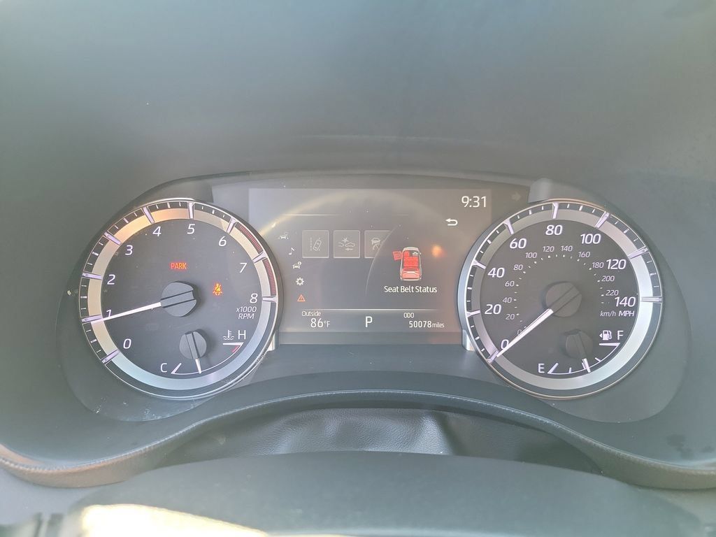 Used 2023 Toyota Highlander L FWD image 31