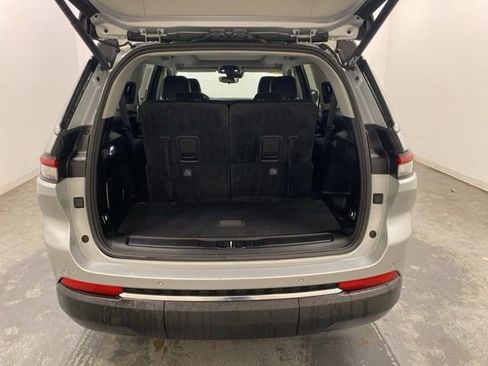 Used 2021 Jeep Grand Cherokee L Limited image 29